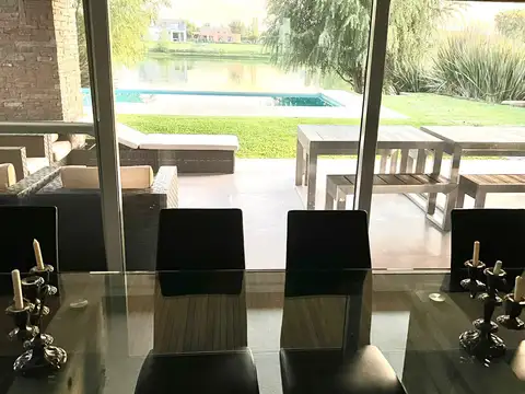 Hermosa Casa De 8 Ambientes 5 Baños Impecable Detalles de primera calidad