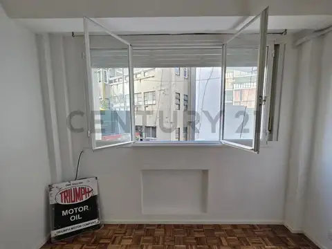 MONOAMBIENTE LUMINOSO CONTRAFRENTE BAJAS EXPENSAS ( $ 92000)  EXC UBICACION SEMI AMOBLADO