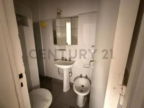 Departamento en Venta  de 1 dormitorio y dos ambientes en La plata, provincia de