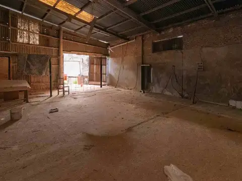 VENTA Galpón a refacci San Fernando Lote de 372m²