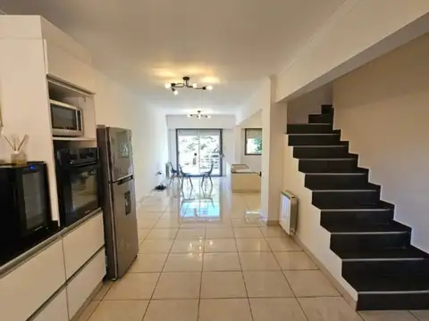 Cerrito 2200, Piso 6