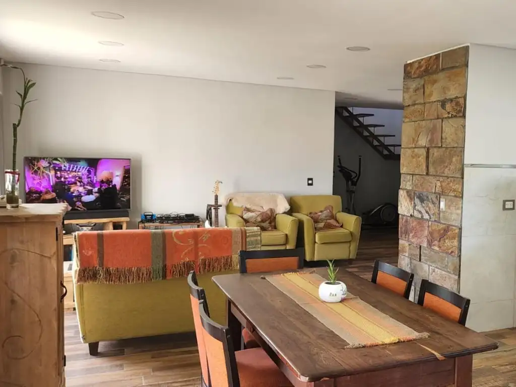 Casa en Fincas de San Vicente de 4 dormitorios