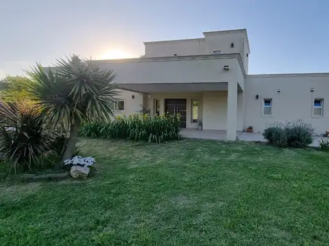 Casa en Venta en Fincas de San Vicente - 4 dormitorios