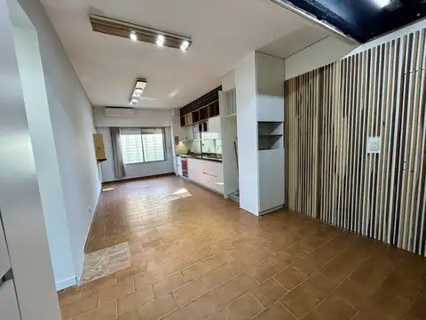 Depto Tipo Casa en Venta en Villa Adelina, USD 118.000