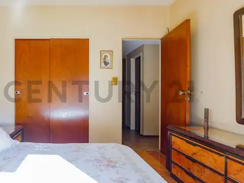 VTA DEPTO 4 AMB VILLA URQUIZA C/ 2 BALCONES, COCHERA Y BAULERA