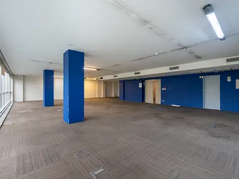 Oficina 2 ambientes con 3 baños