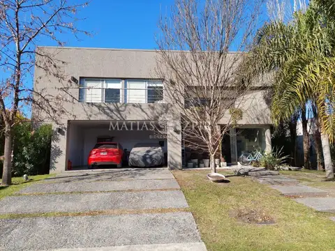 Casa 5 ambientes. | Horacio Quiroga 4901