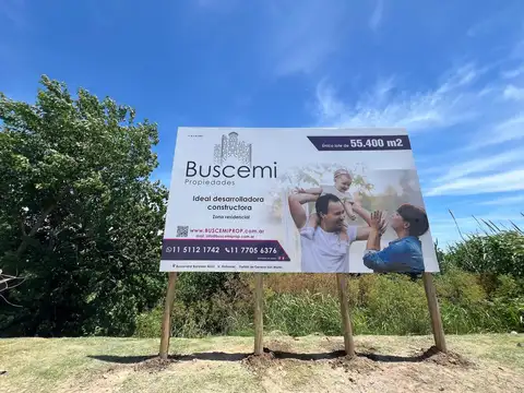 Avenida Rivadavia  al 1700