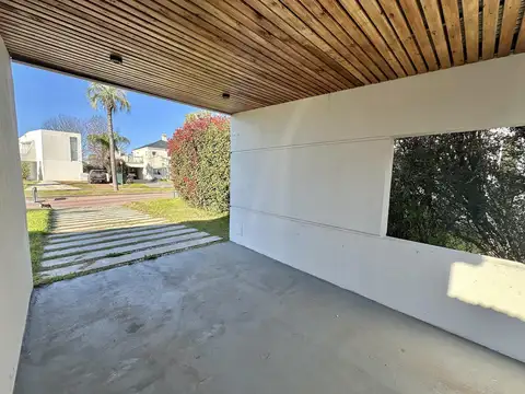 Casa en Venta en Funes, USD 460.000