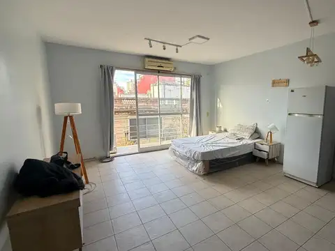 Departamento en Alquiler en Abasto, $ 750.000
