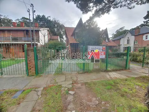 Hermosa Casa PH 3 Amb. - Todos los servicios conectados - Barrio San Rafael