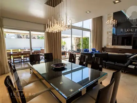 Casa en Venta al Sureste