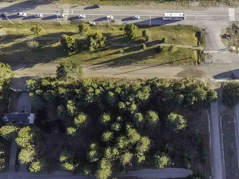 Terreno en Venta 14  mts Fondo