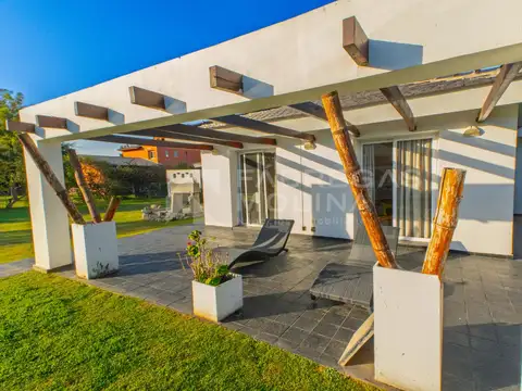 Casa en Venta en Córdoba, USD 680.000