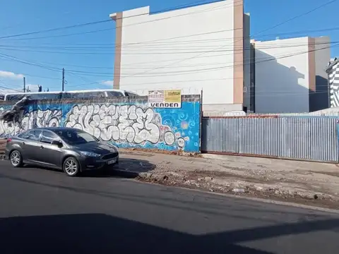Venta de Terreno de 400 mts2 en Lanús Oeste!