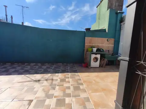 Depto Tipo Casa en Venta de 3 ambientes
