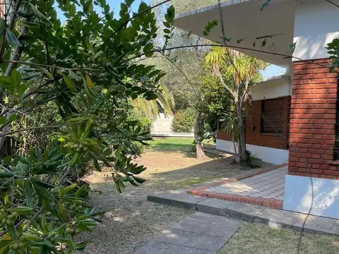 Casa en Venta en Manuel B Gonnet, USD 290.000