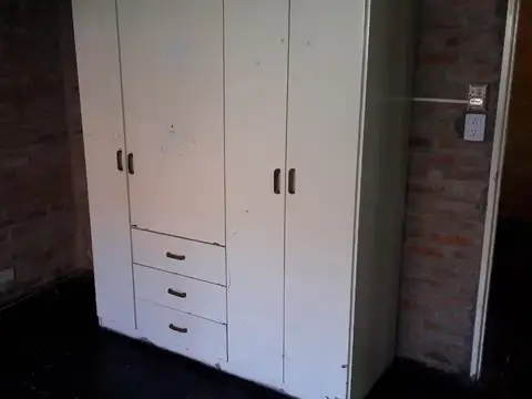 Casa en Alquiler con 1 cochera