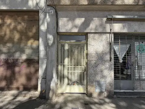 Depto Tipo Casa 5 ambientes con 1 baño