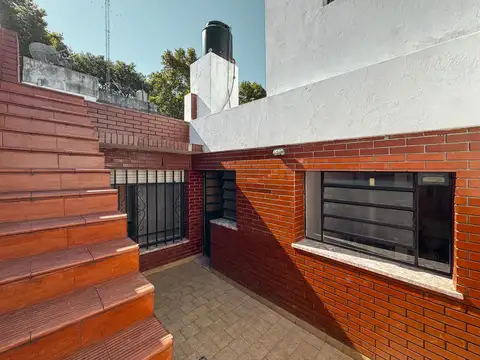 Depto Tipo Casa en Venta de 3 dormitorios
