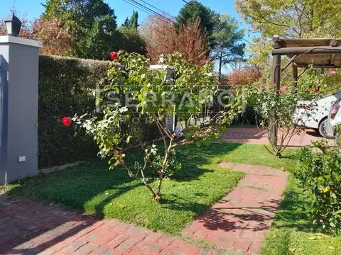 SDA. Venta Casa 3 dorm,  2 baños, lote 1460 m2, Parque Sakura,  Exaltacion de la Cruz, Apta credito