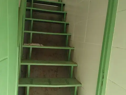 Depto Tipo Casa Monoambiente con 1 baño