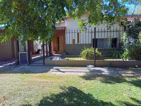 CASA EN VENTA EN MORENO CENTRO