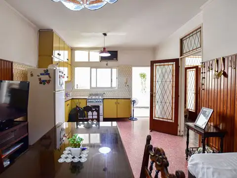 CASA EN VENTA LA PLATA ESTILO FRANCES