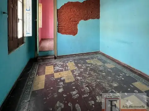 Cerri al 1000. Casa en La Boca
