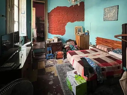 Cerri al 1000. Casa en La Boca