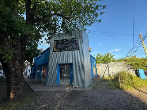 Local en Alquiler en City Bell, $ 2.700.000