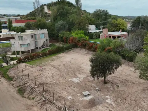 Terreno en venta - Calle El Pino, Las Chacras