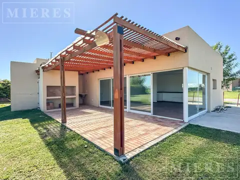 Casa en alquiler anual  en San Sebastian Área 1 Loma Verde