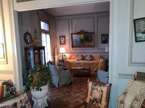 Departamento en Venta de 7 ambientes