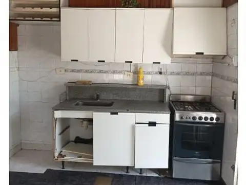 Casa en VENTA 3 dormitorios barrio Parque Field