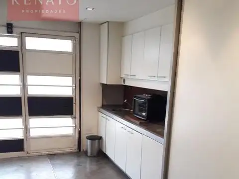 OFICINA EN ALQUILER DE 45 METROS CUBIERTOS - 2 CUADRAS AV. MAIPU - OLIVOS