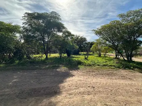 VENTA TERRENO ESQUINA 1004 M2 COL. VICENTE AGUERO