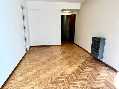 Sáenz Valiente 100, Piso 1