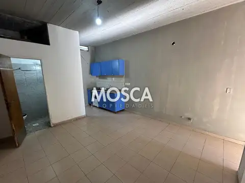 Depto Tipo Casa en Alquiler de 2 ambientes