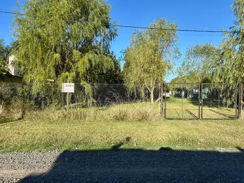 VENTA - DOS LOTES EN BARRIO SAN CAYETANO