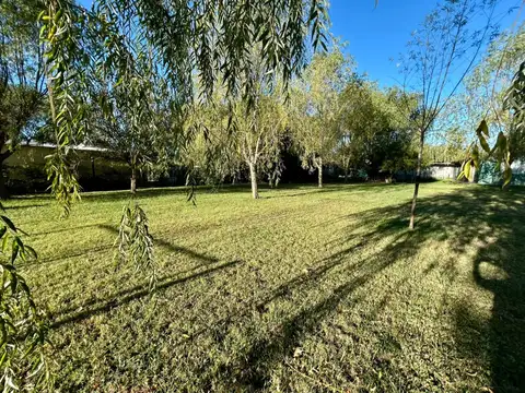 VENTA - DOS LOTES EN BARRIO SAN CAYETANO