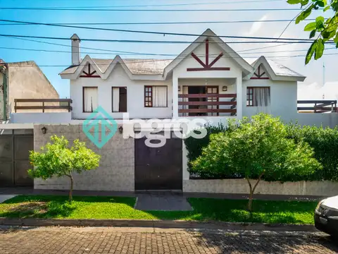 CASA EN VENTA - GRAND BOURG - SALTA