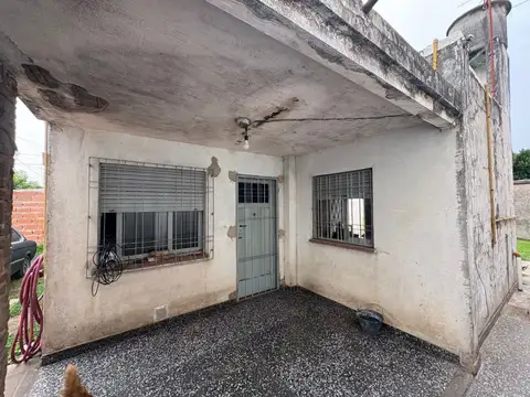 Casa - Venta - Argentina, Grand Bourg - Pablo Areguati 871