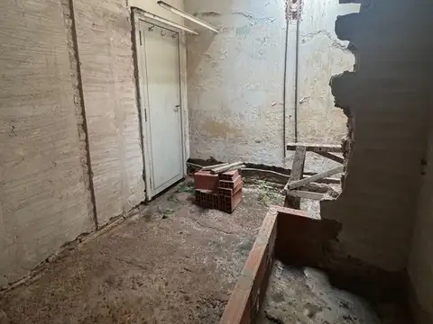 CASA A REFACCIONAR IDEAL FLIPPING INMOBILIARIO