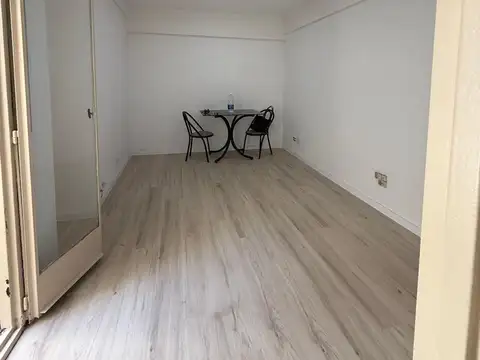 Valentín Gómez 3200