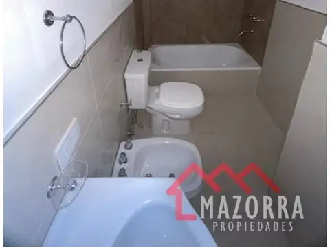 Departamento en ALQUILER - Caseros Centro