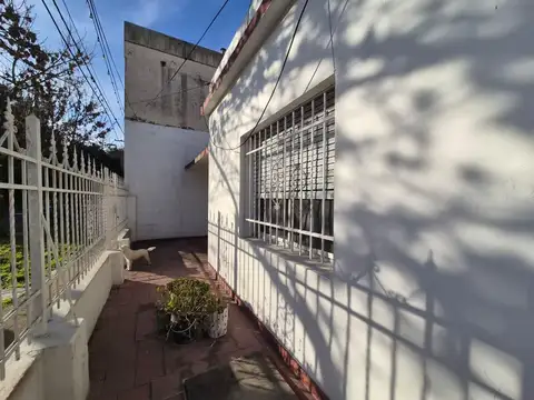 SANTA CRUZ al 1500  GRANADERO BAIGORRIA