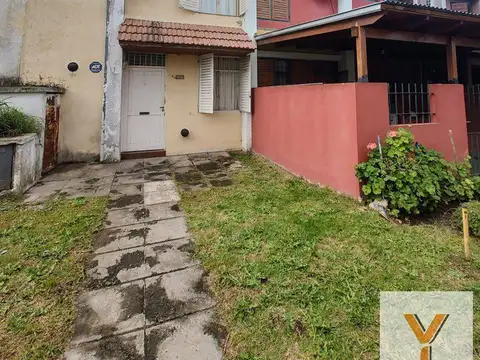 Dúplex en venta - 2 dormitorios 1 baño - 106mts2 - Tolosa, La Plata
