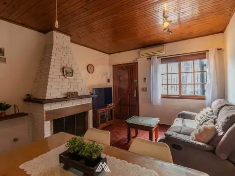 VENTA CASA PH, EN BARRIO BOLIVAR 3D, 2B, PATIO