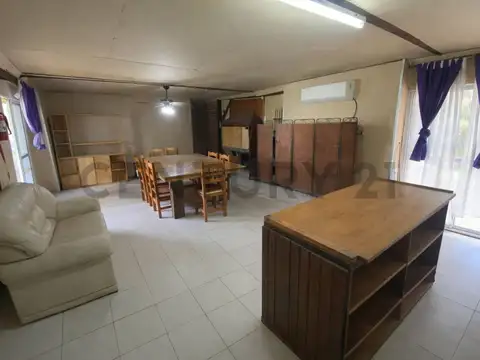 44 e/ 302 303 , Piso 0